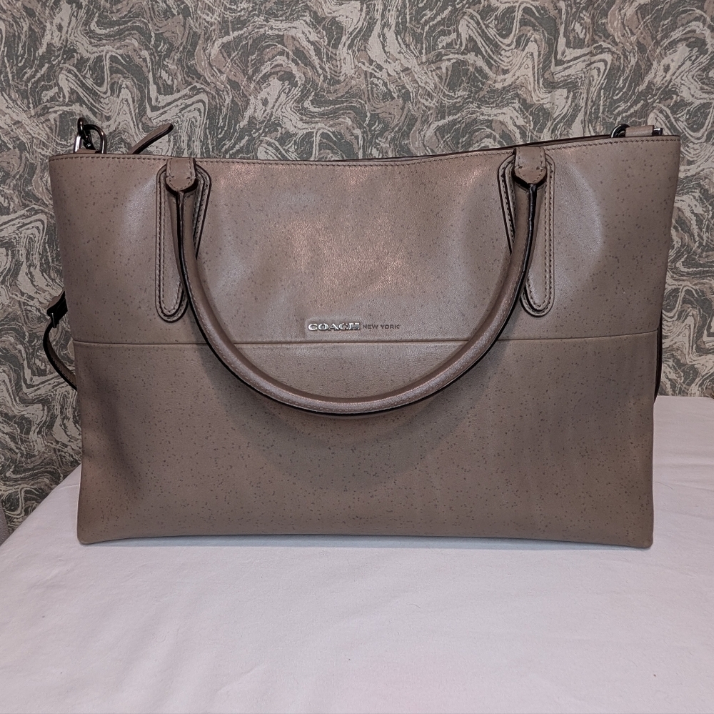 Coach Borough Crossbody Shoulder Bag